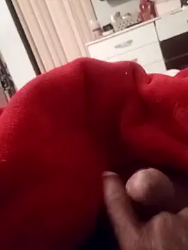 rodrig2107 online show from 04/23/26, 12:45