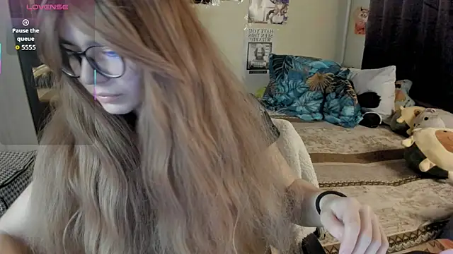 alexiamaleax online show from 04/09/26, 02:11