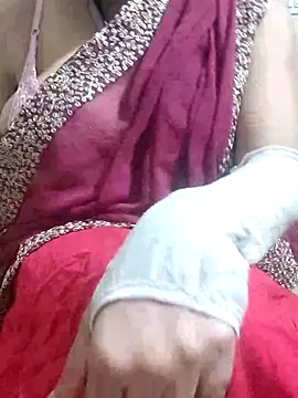Snapshot of mallupriyapriya chatting on 02/12/25, 07:23 mallupriyapriya online show from 02/12/25, 07:23