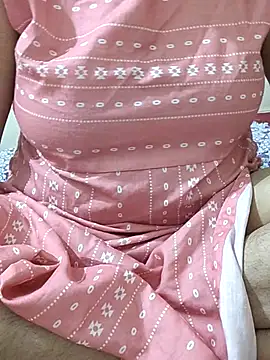 Snapshot of mallupriyapriya chatting on 10/14/25, 05:14 mallupriyapriya online show from 10/14/25, 05:14