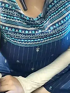 mallupriyapriya online show from 03/10/26, 08:08