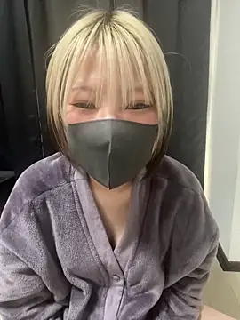 Hikaru-chan online show from 01/16/25, 03:45