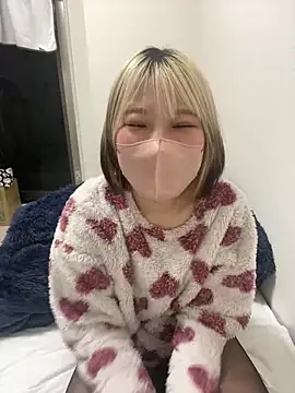 Hikaru-chan online show from 02/09/25, 05:11