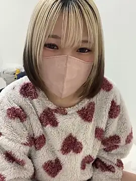 Hikaru-chan online show from 02/10/25, 10:09