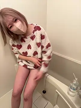 Hikaru-chan online show from 02/12/25, 10:26