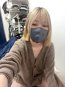 Hikaru-chan online show from 03/09/25, 07:05