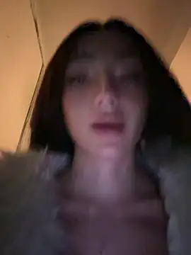 Snapshot of Maddy_Jones chatting on 01/28/25, 06:07 Maddy Jones online show from 01/28/25, 06:07