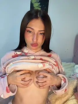 Snapshot of Maddy_Jones chatting on 02/09/25, 10:00 Maddy Jones online show from 02/09/25, 10:00