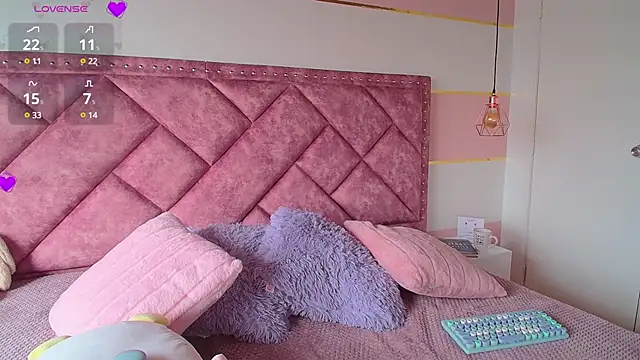 Charlotte  Miller online show from 02/26/25, 12:47