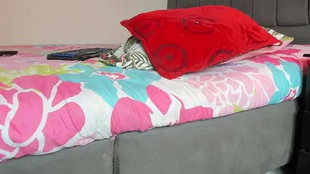 Snapshot of crazyangelita65 chatting on 01/07/25, 09:03 crazyangelita65 online show from 01/07/25, 09:03