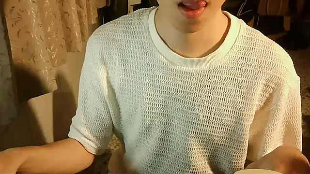 KYU890428 online show from 04/09/26, 05:07