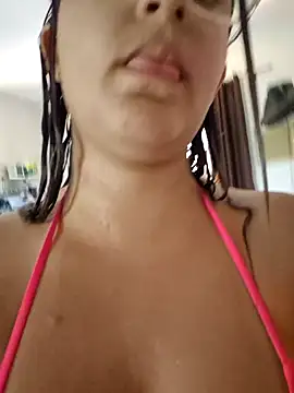 AliceRuivinha2 online show from 02/14/25, 05:25