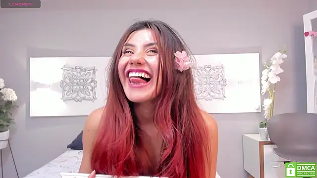 Snapshot of iriis_rosse chatting on 02/26/25, 12:49 iriis rosse online show from 02/26/25, 12:49