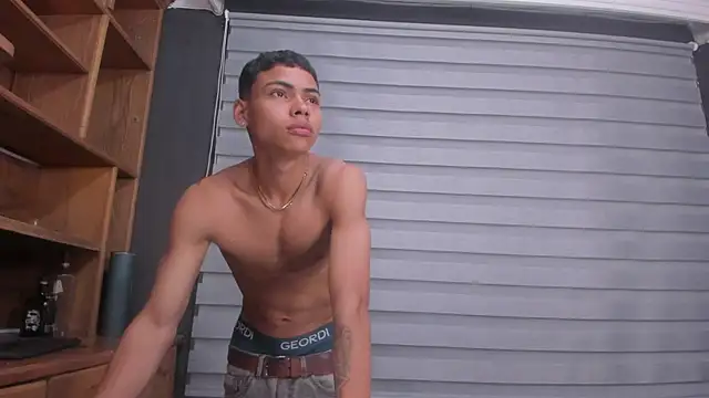 adam piarse01 online show from 03/14/25, 12:10