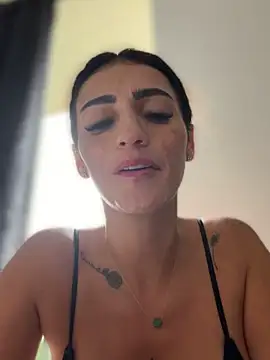 Samantha bigboobs online show from 06/19/26, 01:37