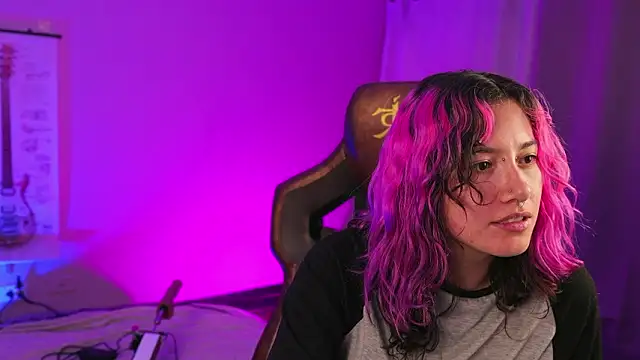  zephyr  online show from 02/19/26, 03:46