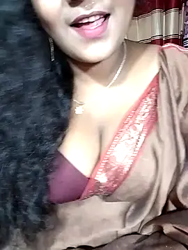 YERY HOT online show from 10/27/25, 04:44