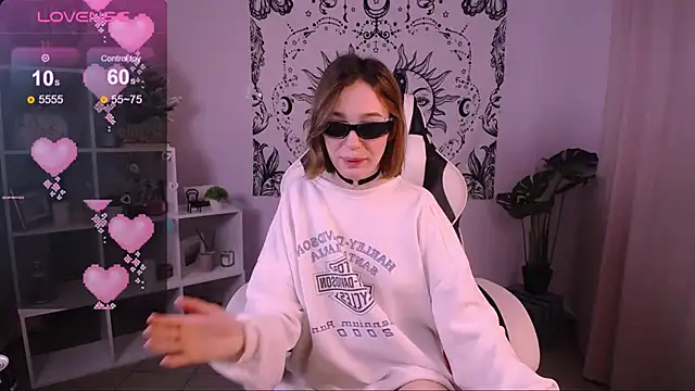 MiniSofy online show from 01/06/25, 04:23
