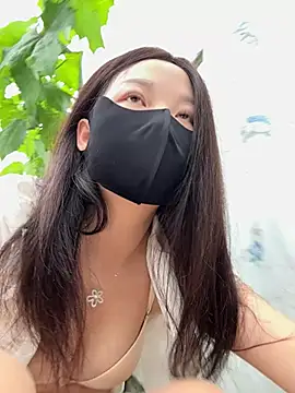 SSSniang- online show from 06/04/26, 11:55