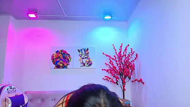 Snapshot of Arianna_sweeet chatting on 02/11/25, 06:51 Arianna sweeet online show from 02/11/25, 06:51