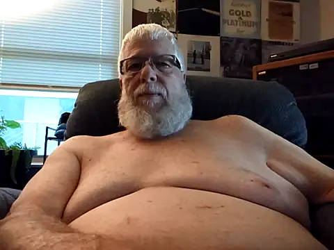Snapshot of Futura_intx chatting on 09/10/25, 02:39 Futura intx online show from 09/10/25, 02:39