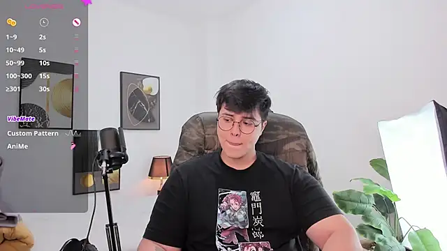 Snapshot of Thom_Ohtani chatting on 09/09/25, 01:49 Thom Ohtani online show from 09/09/25, 01:49