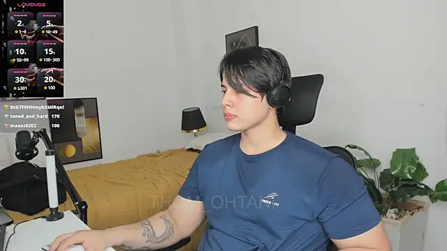 Snapshot of Thom_Ohtani chatting on 07/25/26, 03:37 Thom Ohtani online show from 07/25/26, 03:37
