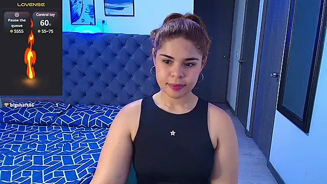 Snapshot of stellaallen24 chatting on 03/18/25, 12:27 stellaallen24 online show from 03/18/25, 12:27