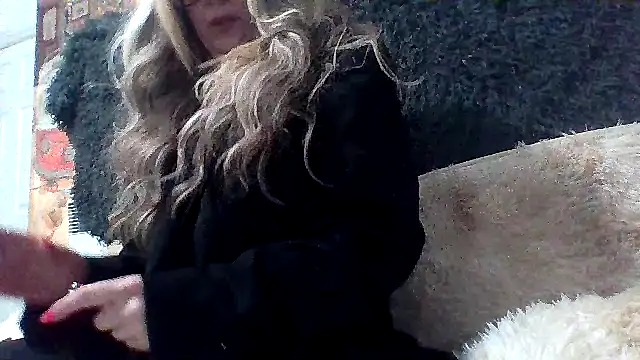 Snapshot of ImogenBrooke chatting on 01/23/25, 01:19 ImogenBrooke online show from 01/23/25, 01:19