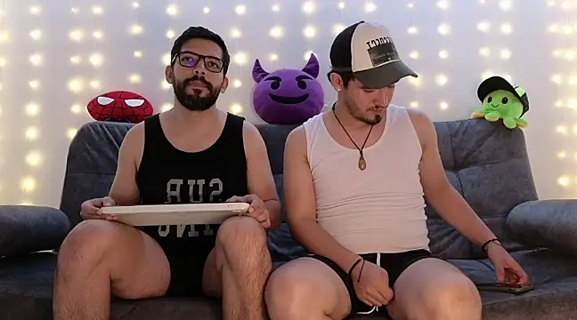 Snapshot of ErickBrant chatting on 03/21/25, 09:12 ErickBrant online show from 03/21/25, 09:12