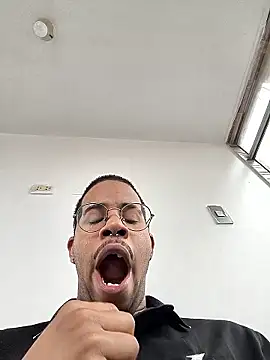 Snapshot of THEGOATHL chatting on 10/03/25, 02:58 THEGOATHL online show from 10/03/25, 02:58