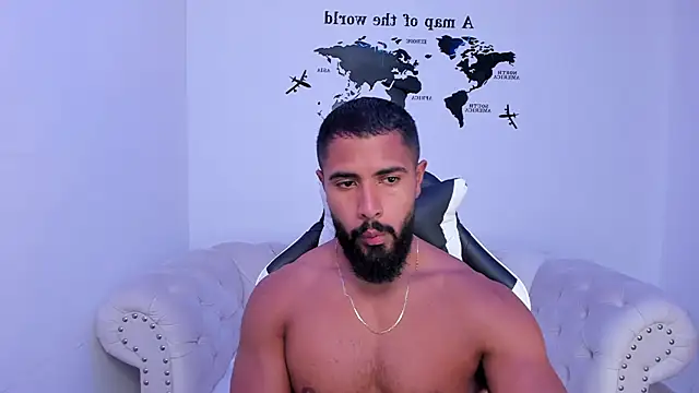 Santiago huntt online show from 09/13/25, 12:49