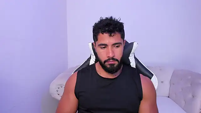 Santiago huntt online show from 02/13/26, 09:00