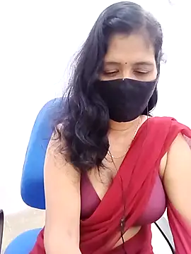 Lucky-Deepthi online show from 11/11/25, 12:10