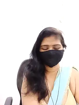 Lucky-Deepthi online show from 04/19/26, 10:45