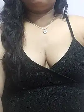 BigAssSarah online show from 02/15/25, 12:54