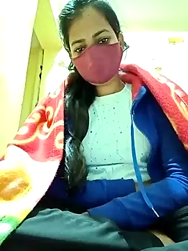Snapshot of Pooja_cut chatting on 01/23/25, 01:41 Pooja cut online show from 01/23/25, 01:41