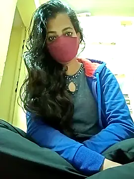 Snapshot of Pooja_cut chatting on 02/01/25, 12:18 Pooja cut online show from 02/01/25, 12:18