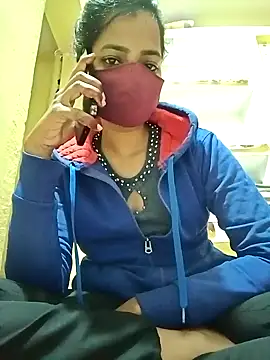 Snapshot of Pooja_cut chatting on 02/02/25, 02:56 Pooja cut online show from 02/02/25, 02:56