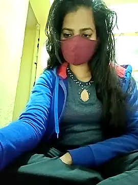 Snapshot of Pooja_cut chatting on 02/08/25, 04:47 Pooja cut online show from 02/08/25, 04:47