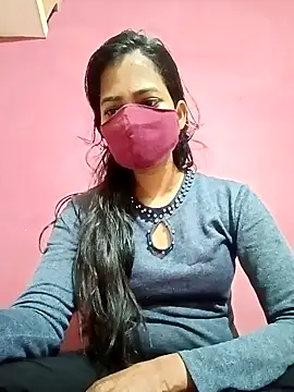 Snapshot of Pooja_cut chatting on 02/16/25, 01:16 Pooja cut online show from 02/16/25, 01:16