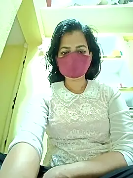 Snapshot of Pooja_cut chatting on 02/28/25, 01:26 Pooja cut online show from 02/28/25, 01:26