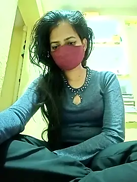 Snapshot of Pooja_cut chatting on 03/08/25, 04:28 Pooja cut online show from 03/08/25, 04:28