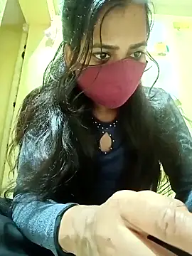 Snapshot of Pooja_cut chatting on 03/10/25, 04:35 Pooja cut online show from 03/10/25, 04:35