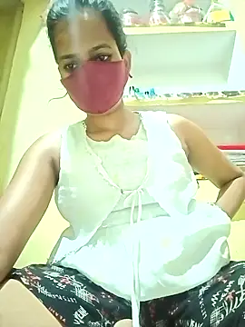 Snapshot of Pooja_cut chatting on 09/26/25, 05:28 Pooja cut online show from 09/26/25, 05:28