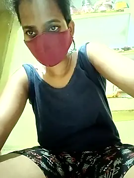 Snapshot of Pooja_cut chatting on 09/28/25, 03:39 Pooja cut online show from 09/28/25, 03:39