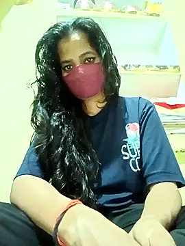 Snapshot of Pooja_cut chatting on 10/16/25, 04:30 Pooja cut online show from 10/16/25, 04:30