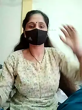 Snapshot of priyancyfun chatting on 02/17/25, 05:58 priyancyfun online show from 02/17/25, 05:58