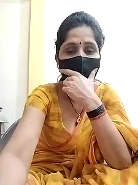 Snapshot of priyancyfun chatting on 02/23/25, 09:44 priyancyfun online show from 02/23/25, 09:44