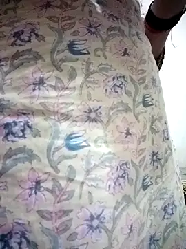 Snapshot of priyancyfun chatting on 03/03/25, 11:35 priyancyfun online show from 03/03/25, 11:35